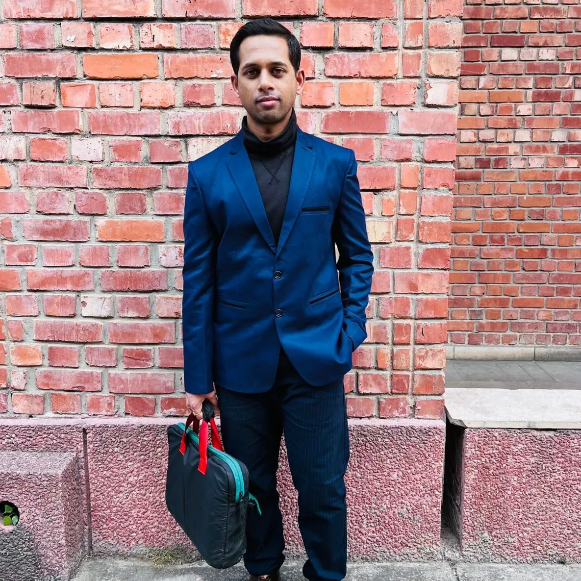 Artist with varied talent forms